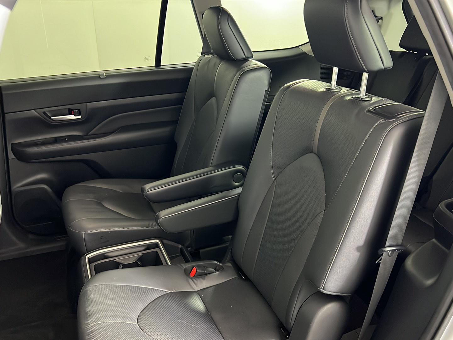 Used 2024 Celestial Silver Metallic Toyota Platinum image 22