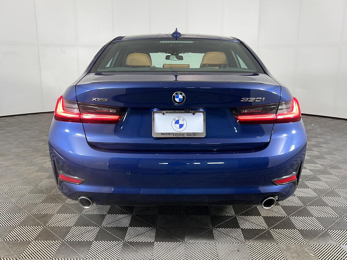 Used 2022 Phytonic Blue Metallic BMW 330i xDrive image 6