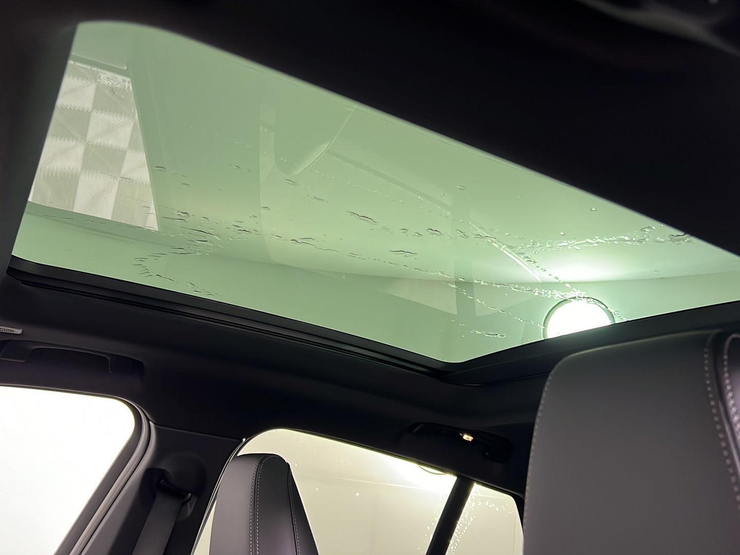 New 2026 Skyscraper Grey Metallic BMW xDrive28i image 9