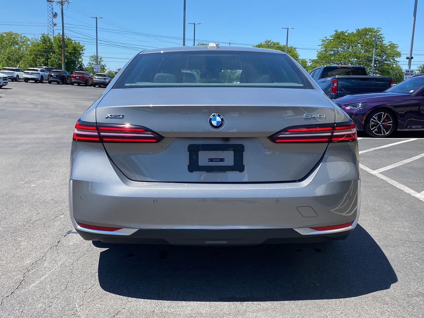 Certified Used 2024 Oxide Grey Metallic BMW 540i xDrive image 3