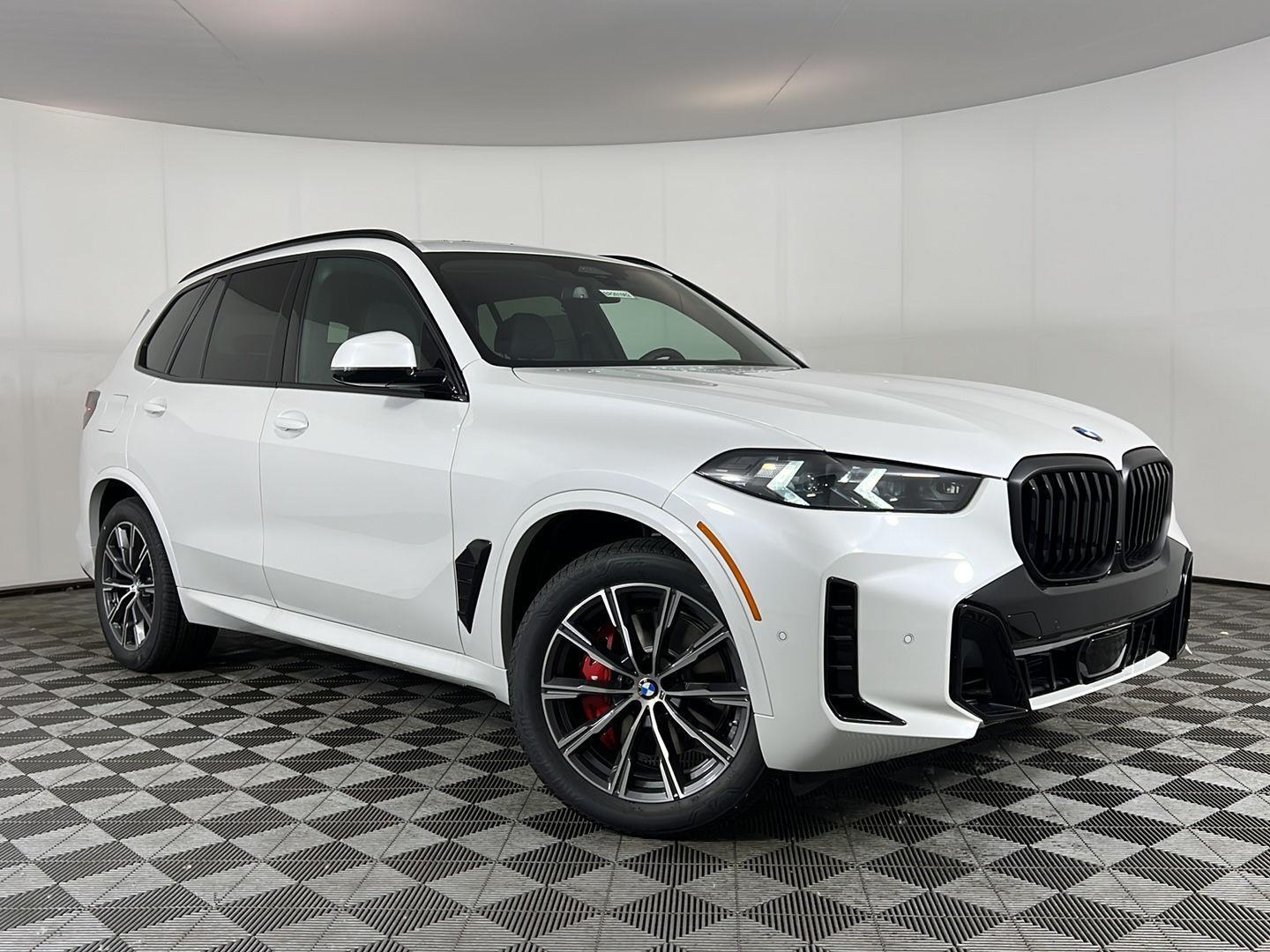 New 2026 Mineral White Metallic BMW xDrive40i image 14
