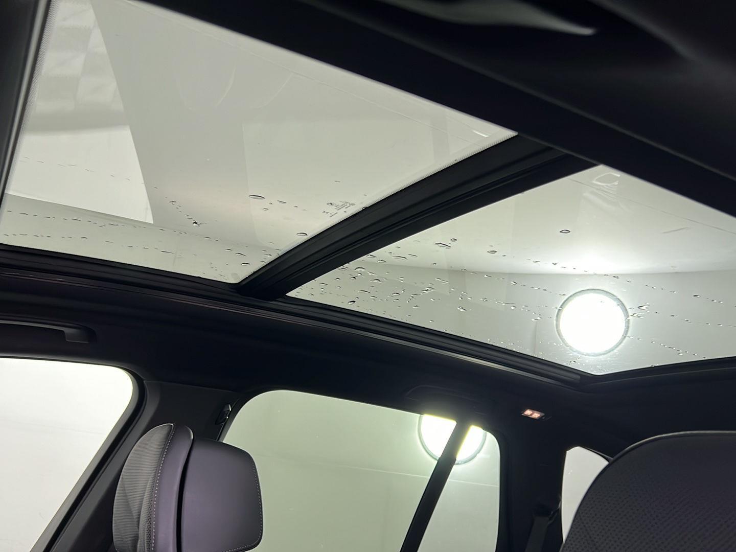 New 2026 Mineral White Metallic BMW xDrive40i image 22