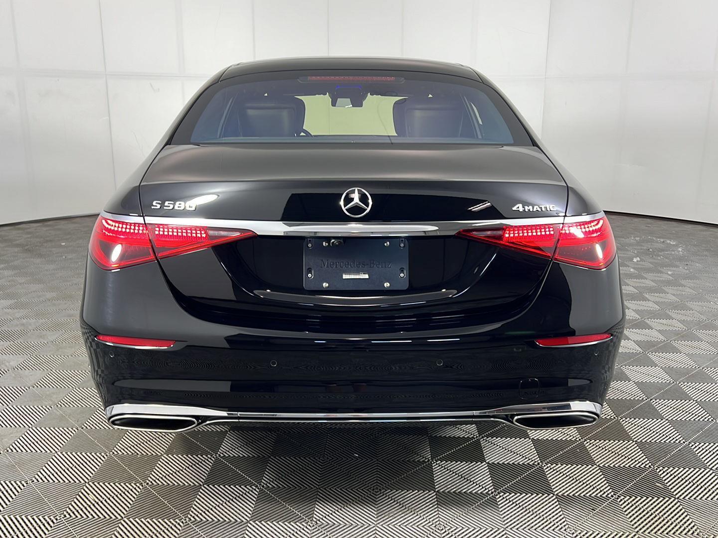 Used 2021 Black Mercedes-Benz S 580 image 6