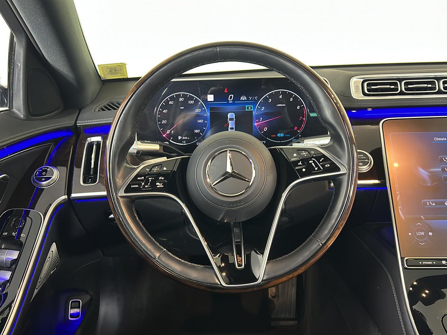 Used 2021 Black Mercedes-Benz S 580 image 17