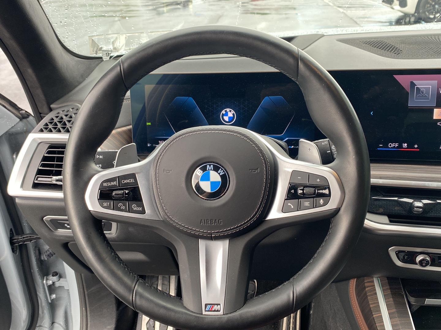Certified Used 2024 Brooklyn Grey Metallic BMW xDrive40i image 7