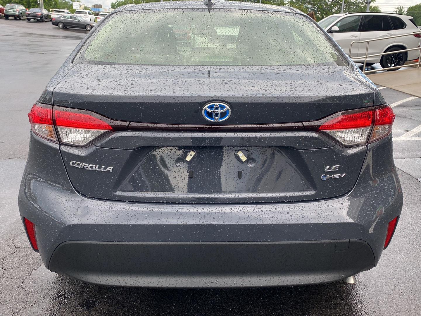Used 2025 Underground Toyota Hybrid LE image 3