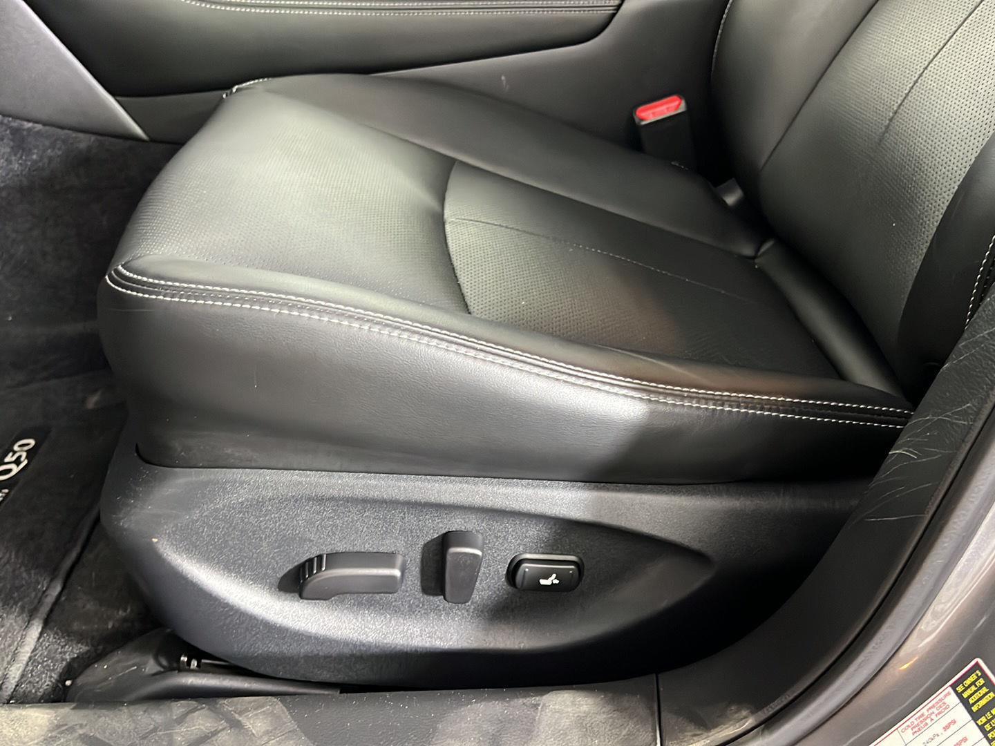 Used 2023 Graphite Shadow INFINITI SENSORY image 15