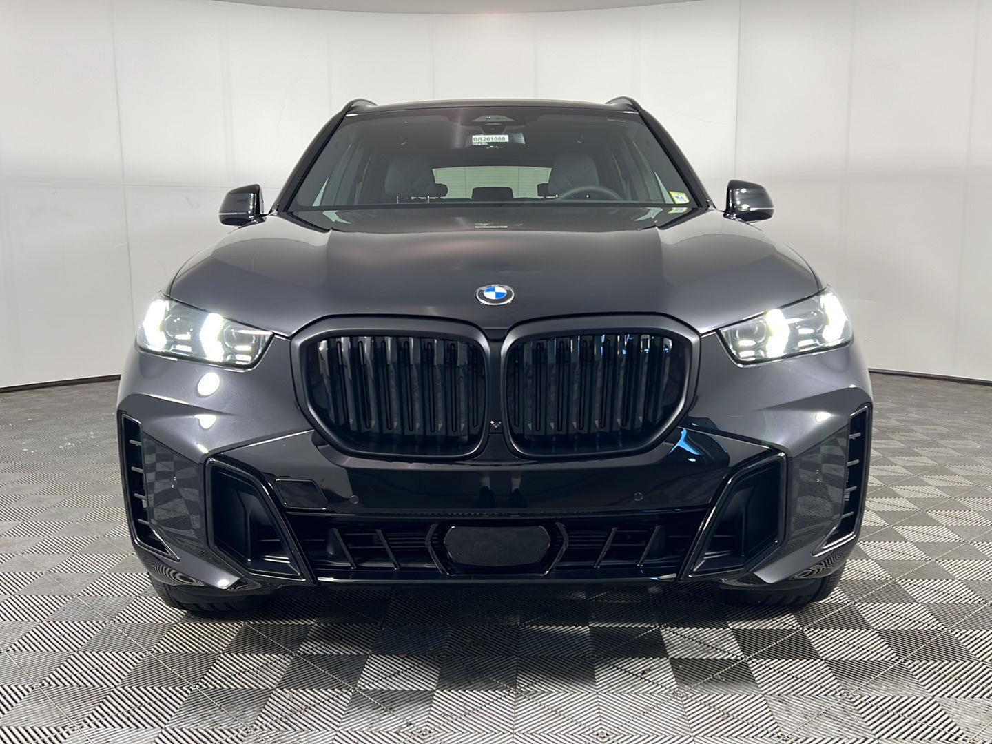 New 2026 0475 Black Sapphire Metallic BMW  image 5