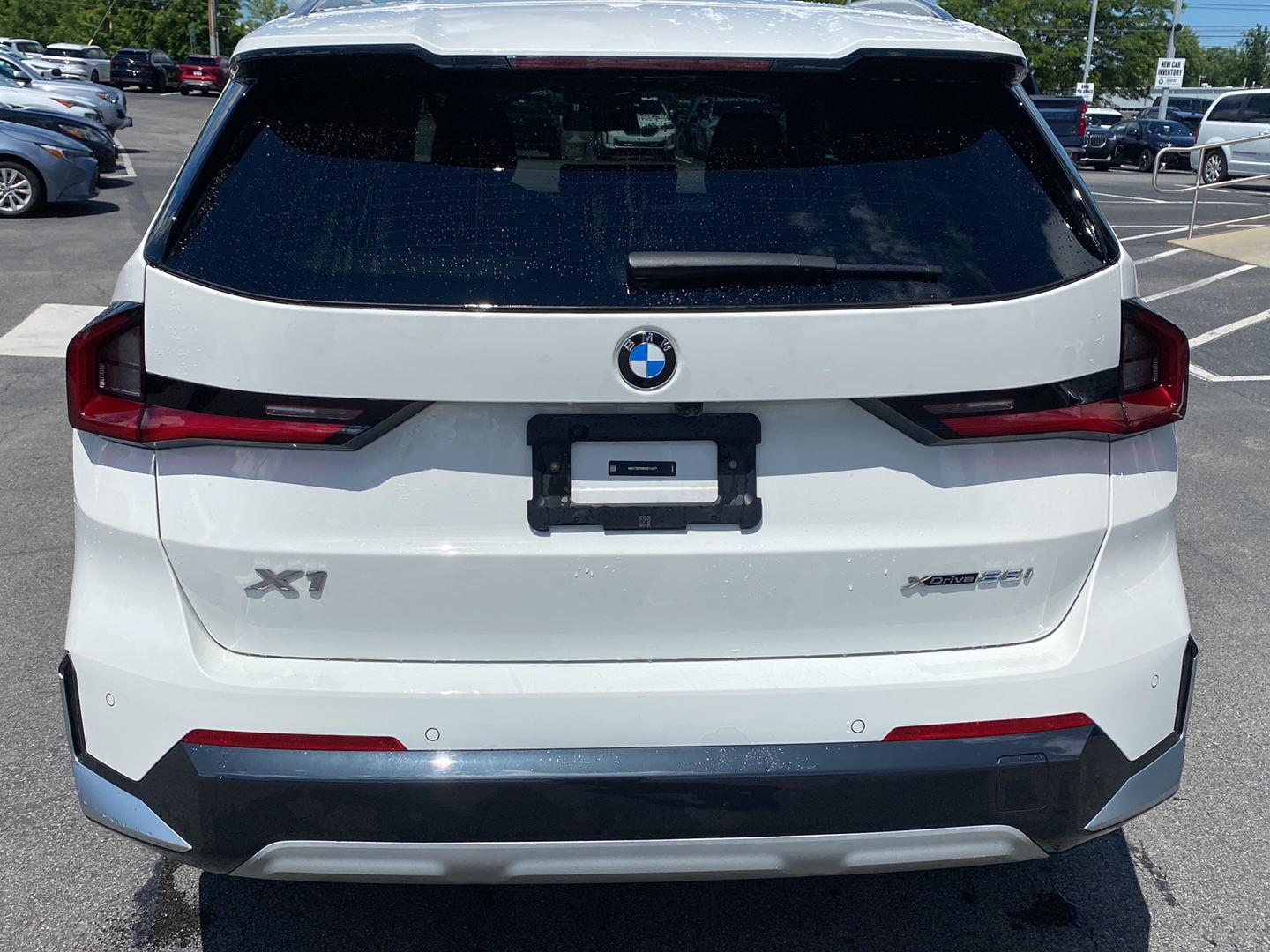 Certified Used 2024 Alpine White BMW xDrive28i image 3