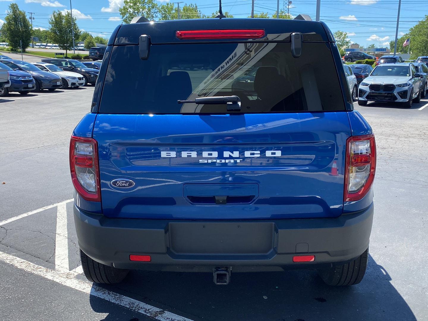 Used 2024 Atlas Blue Ford Badlands image 6