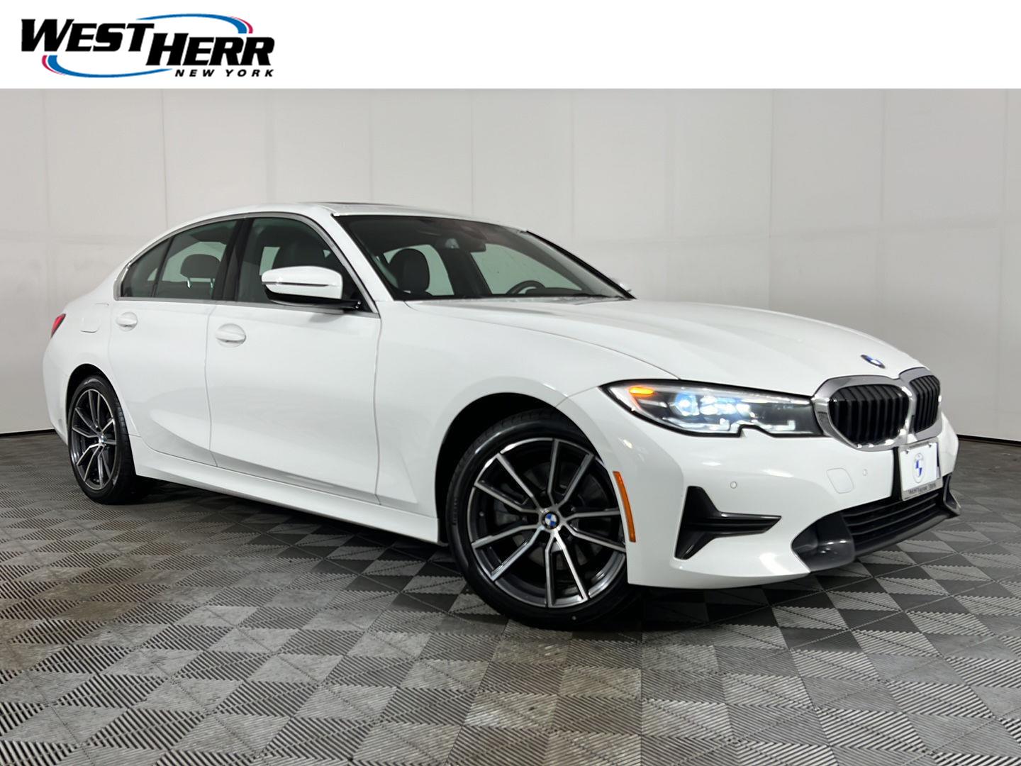  2021 BMW 3 Series 330i xDrive AWD   