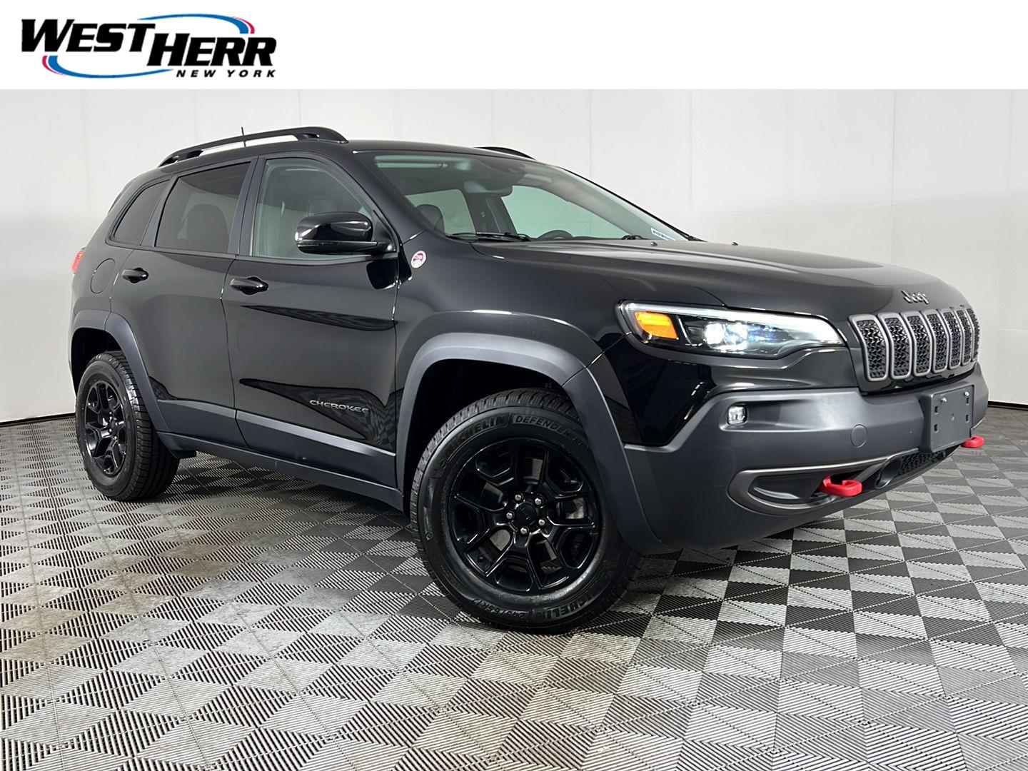 Diamond Black Crystal Pearlcoat 2022 Jeep Cherokee SUV / Crossover Four-Wheel Drive 9-Speed Automatic