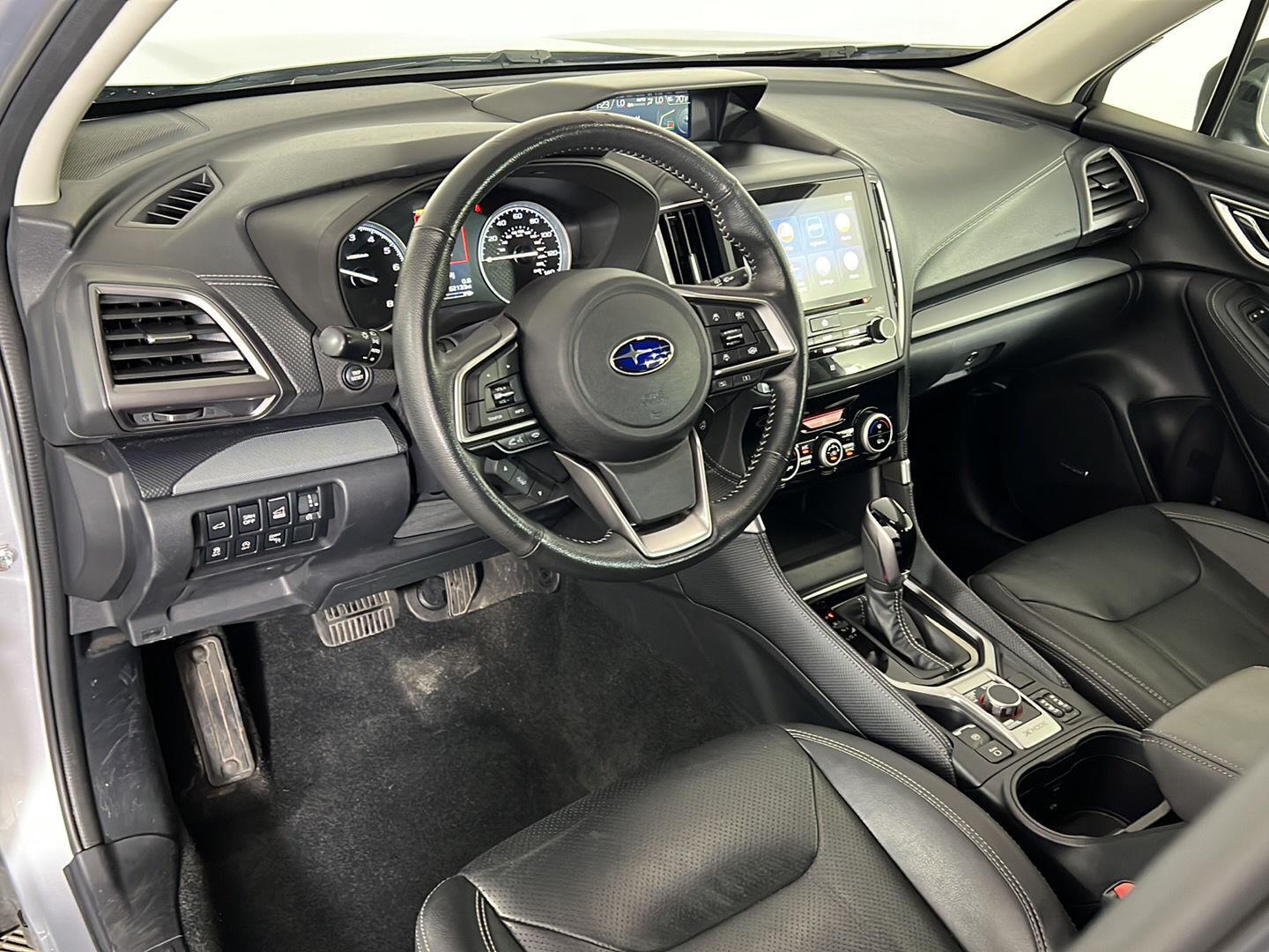 Used 2020 Ice Silver Metallic Subaru Limited image 2