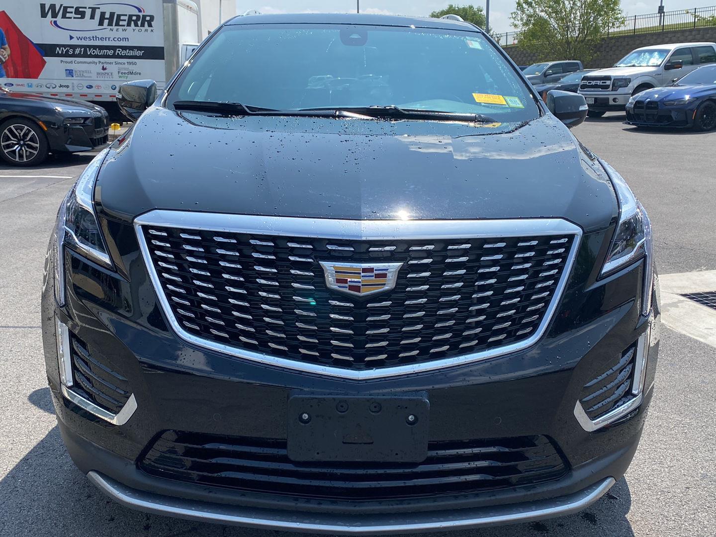Used 2020 Stellar Black Metallic Cadillac Premium Luxury AWD image 5