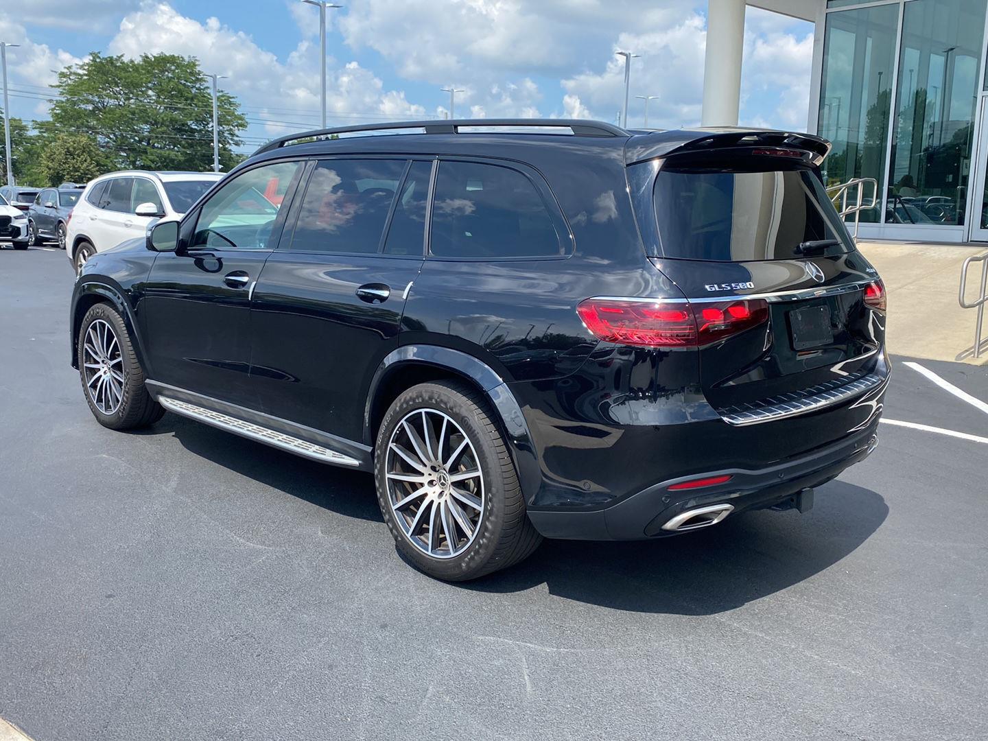 Used 2024 Obsidian Black Metallic Mercedes-Benz GLS 580 image 5