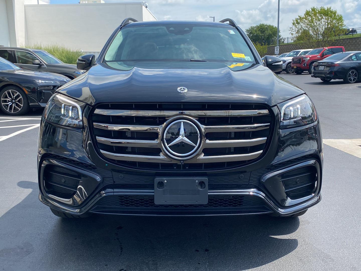 Used 2024 Obsidian Black Metallic Mercedes-Benz GLS 580 image 8