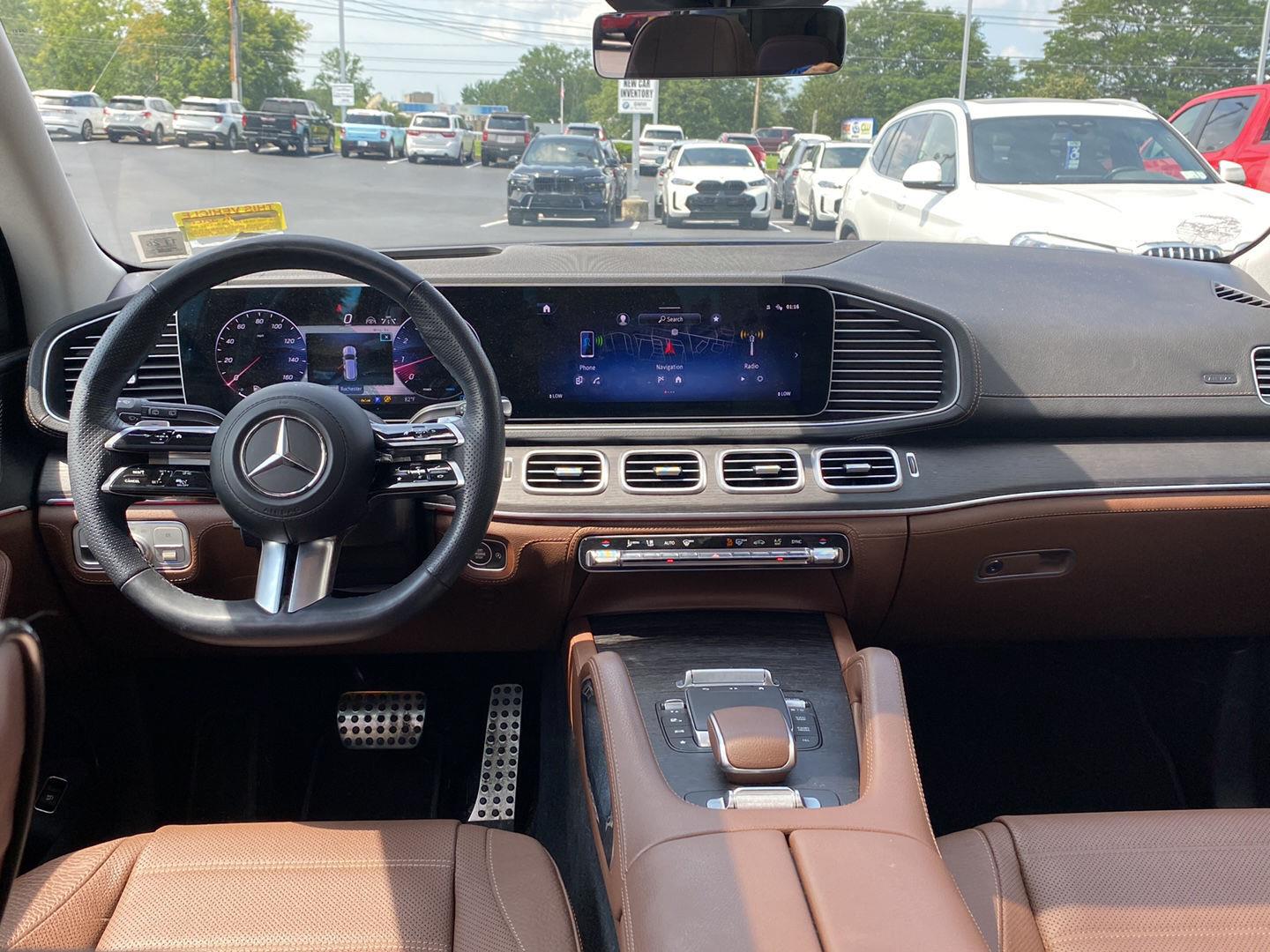 Used 2024 Obsidian Black Metallic Mercedes-Benz GLS 580 image 12