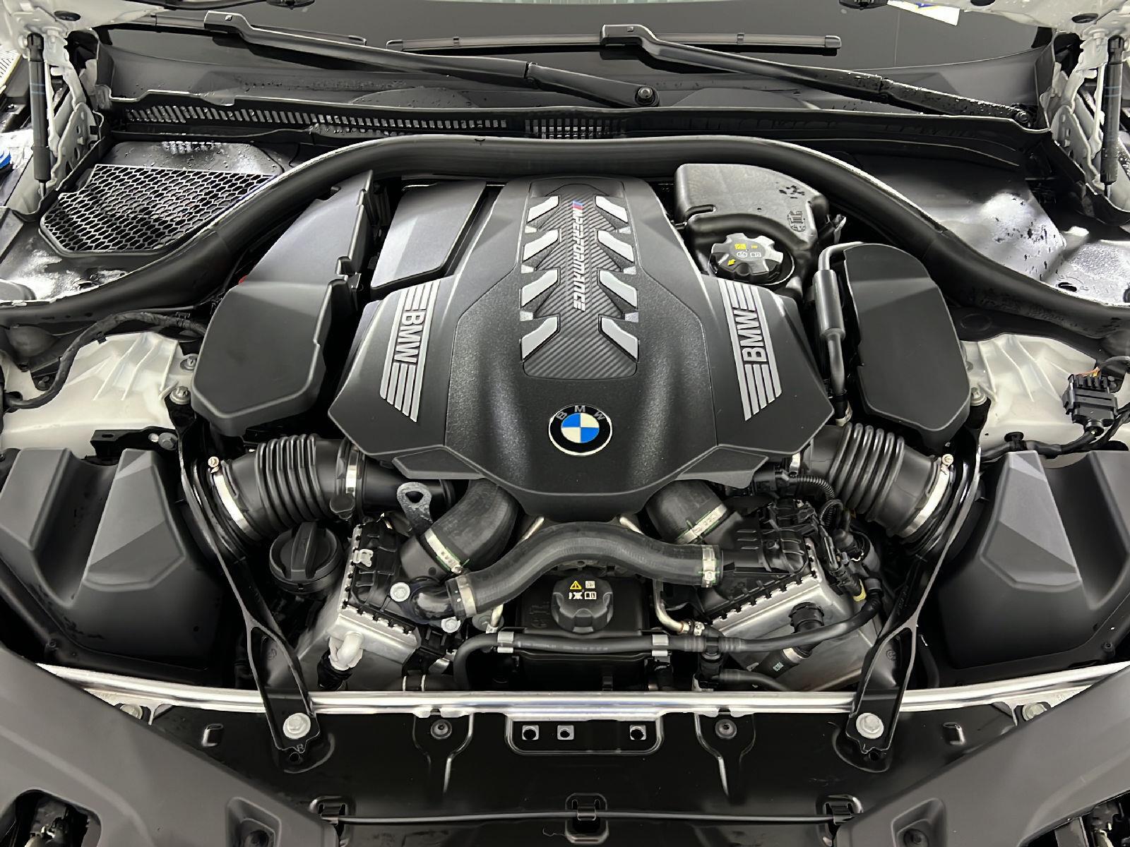 Used 2025 Alpine White BMW M850i xDrive image 24