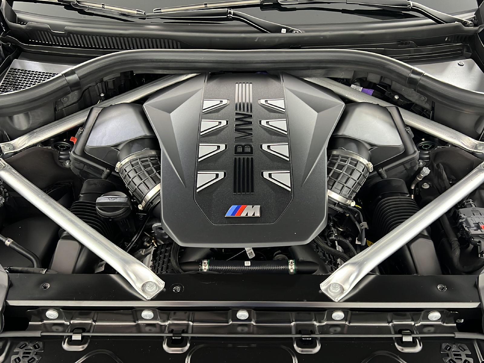New 2027 Frozen Pure Grey Metallic BMW M60i image 29
