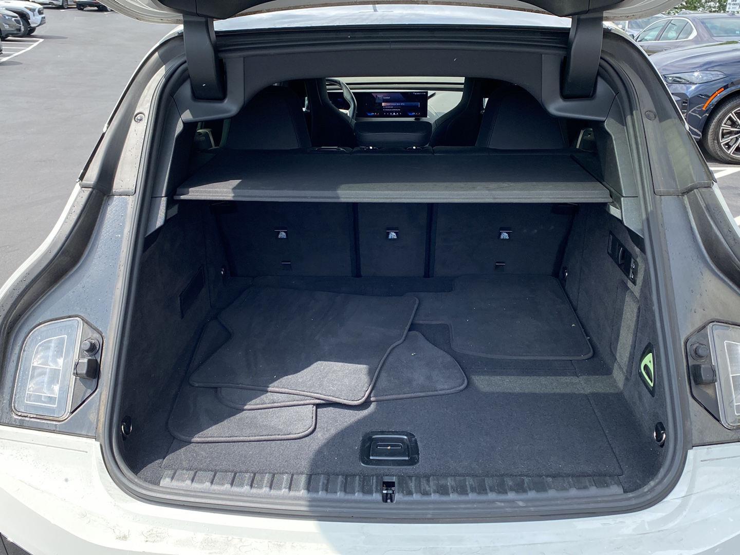 Certified Used 2024 Wh Bmw  image 19