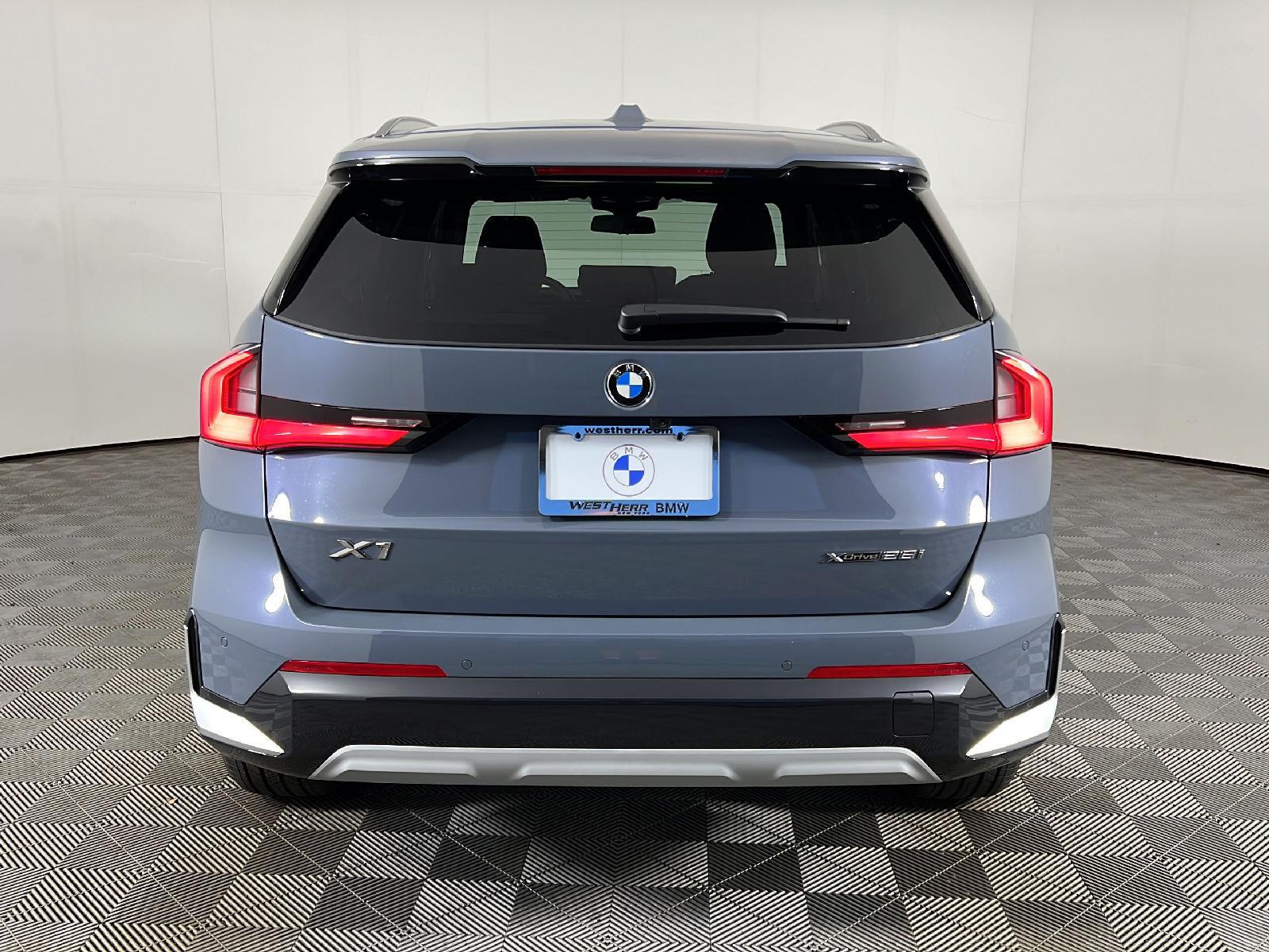 New 2027 Storm Bay Metallic BMW xDrive28i image 7
