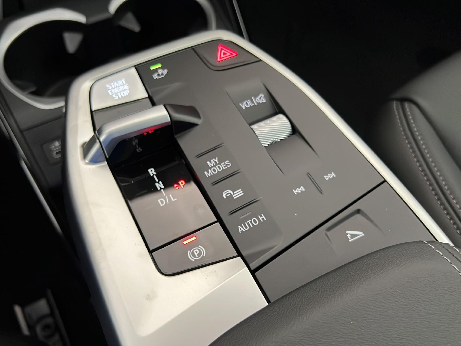 New 2027 Storm Bay Metallic BMW xDrive28i image 17