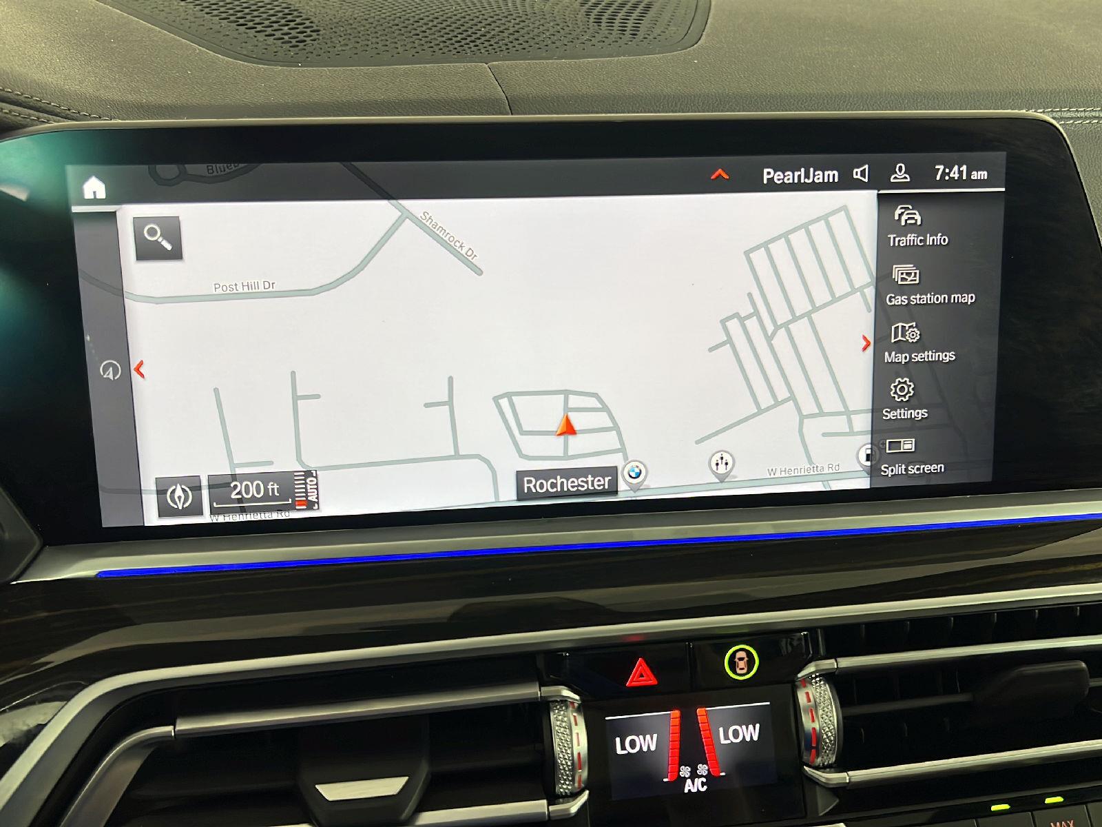 Used 2023 Carbon Black Metallic BMW xDrive40i image 8