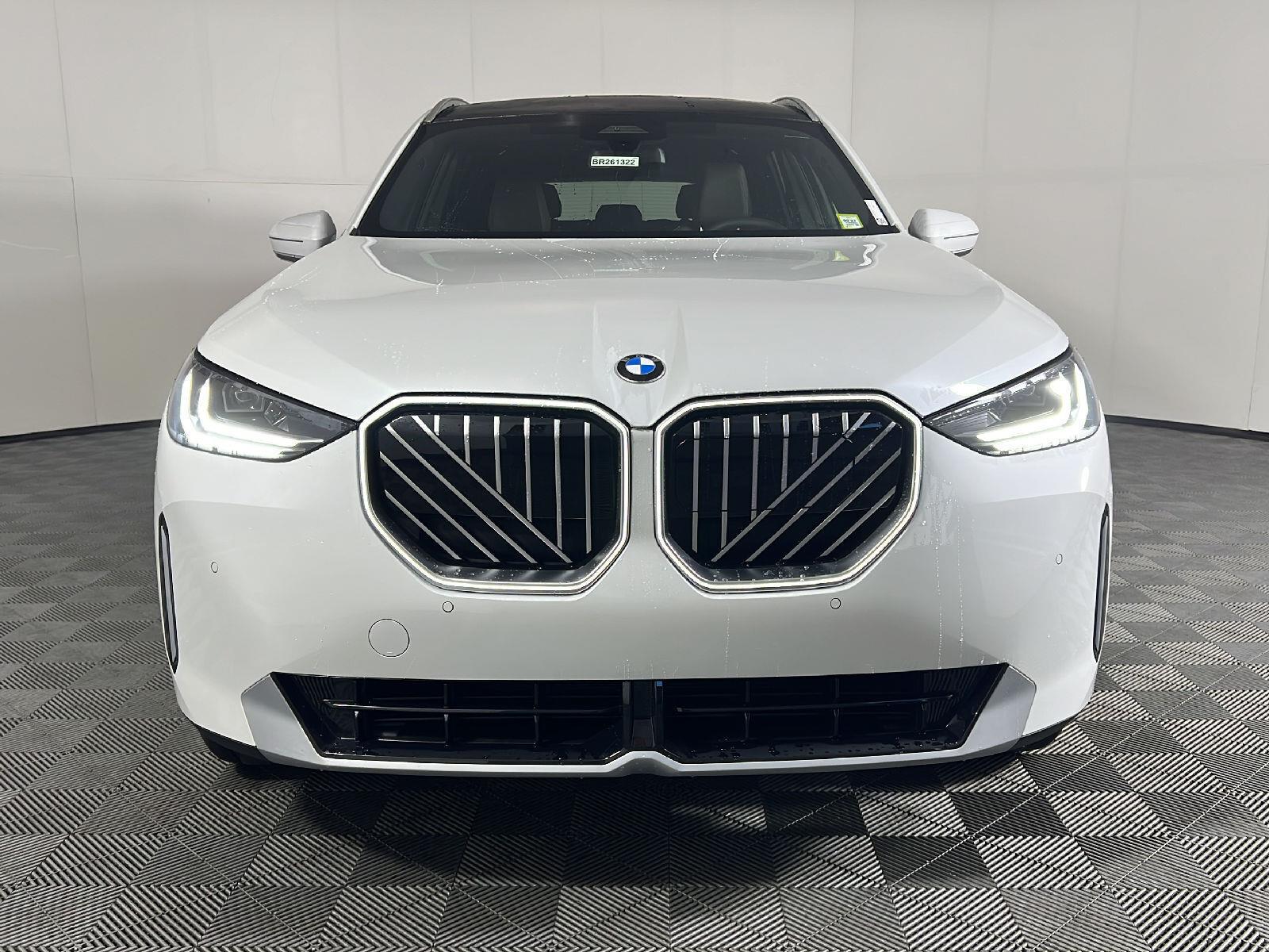 New 2026 Mineral White Metallic BMW 30 xDrive image 19
