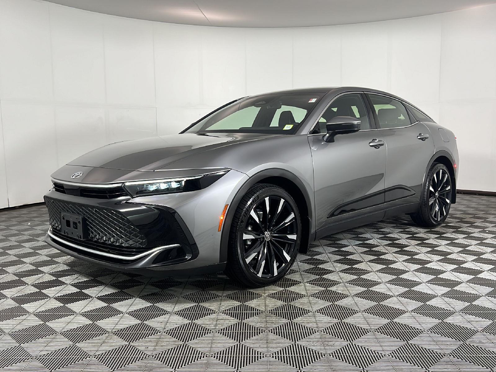 Used 2023 Heavy Metal Toyota Limited image 11