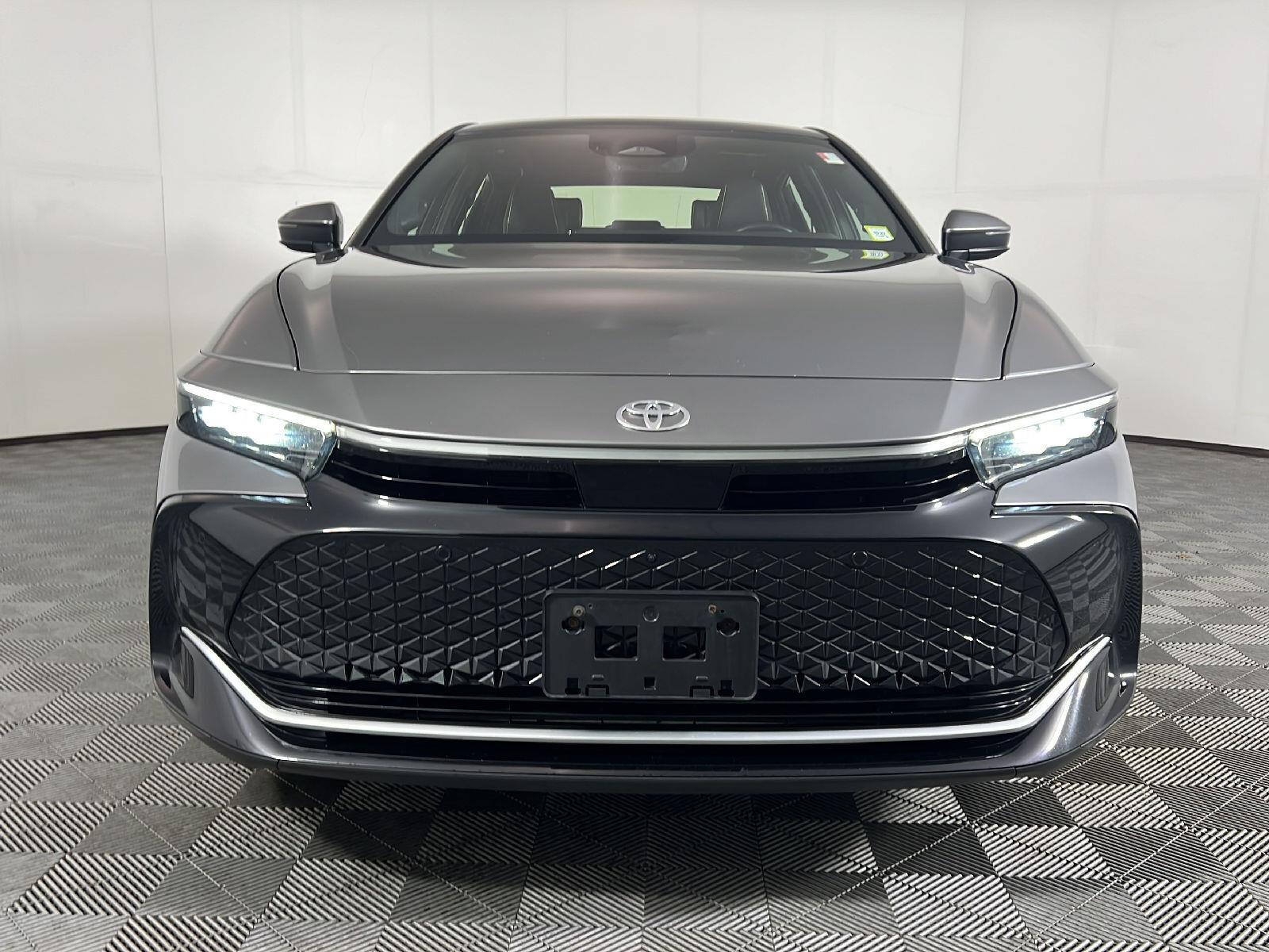 Used 2023 Heavy Metal Toyota Limited image 12