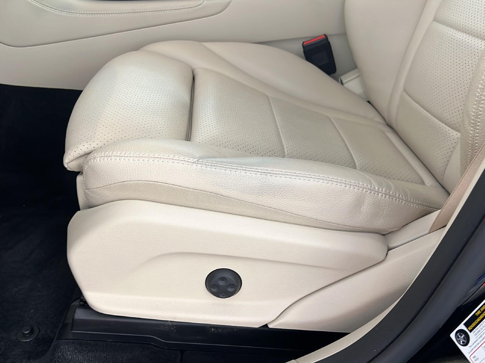 Used 2019 Black Mercedes-Benz GLC 300 image 15