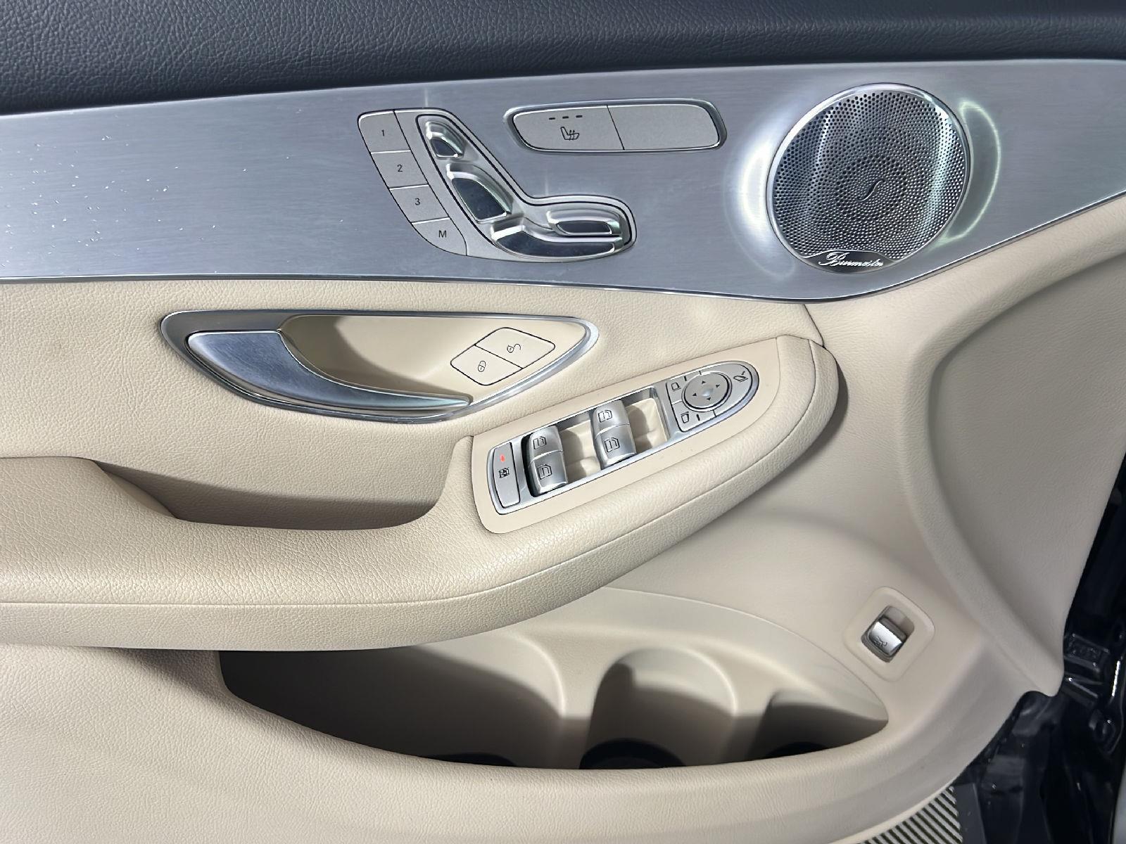 Used 2019 Black Mercedes-Benz GLC 300 image 16