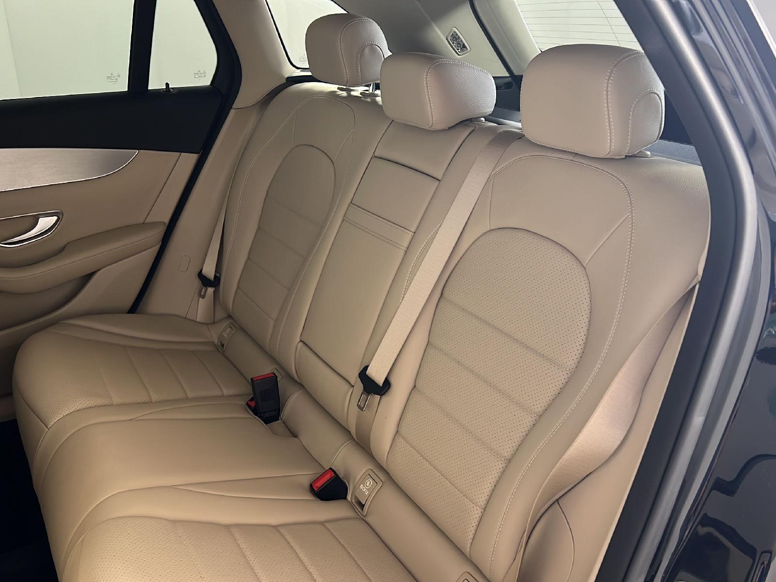 Used 2019 Black Mercedes-Benz GLC 300 image 4