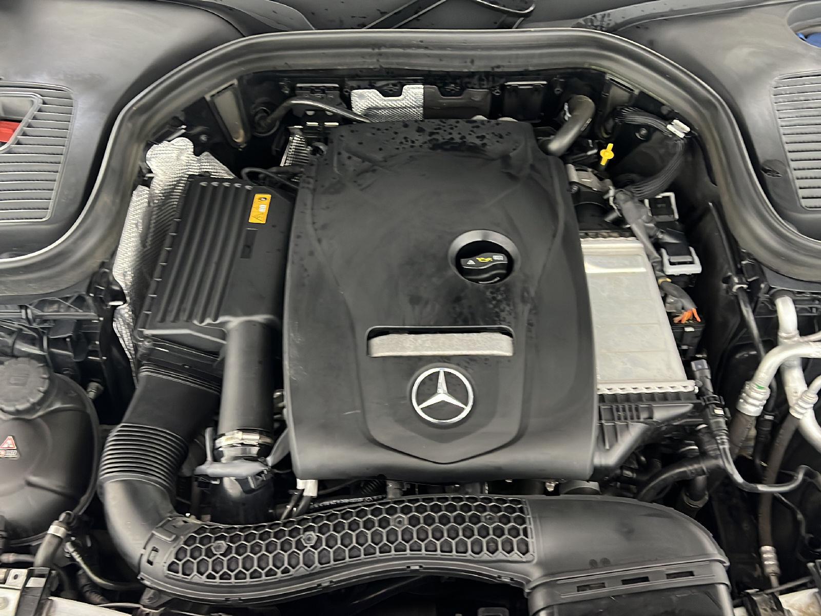 Used 2019 Black Mercedes-Benz GLC 300 image 24