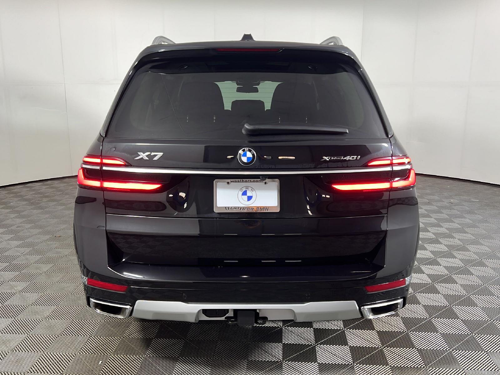 Used 2024 Black Sapphire Metallic BMW xDrive40i image 6