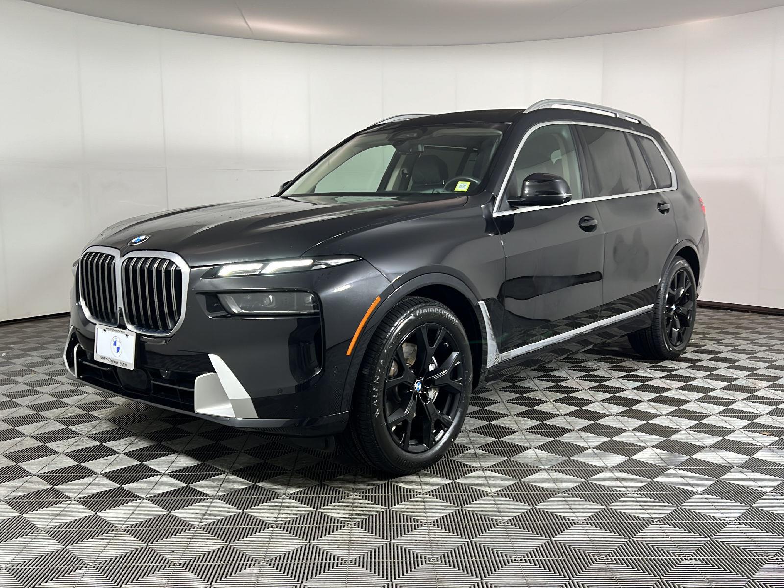 Used 2024 Black Sapphire Metallic BMW xDrive40i image 12