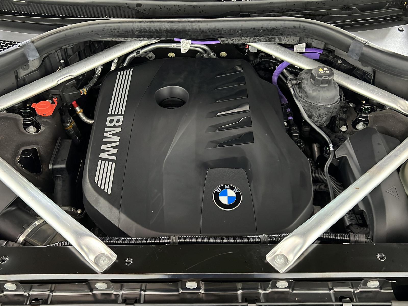 Used 2024 Black Sapphire Metallic BMW xDrive40i image 26