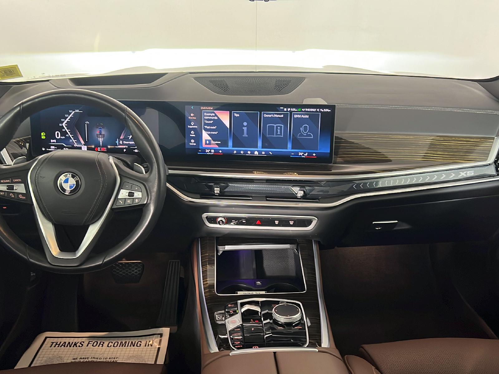 Used 2025 Black Sapphire Metallic BMW xDrive40i image 10