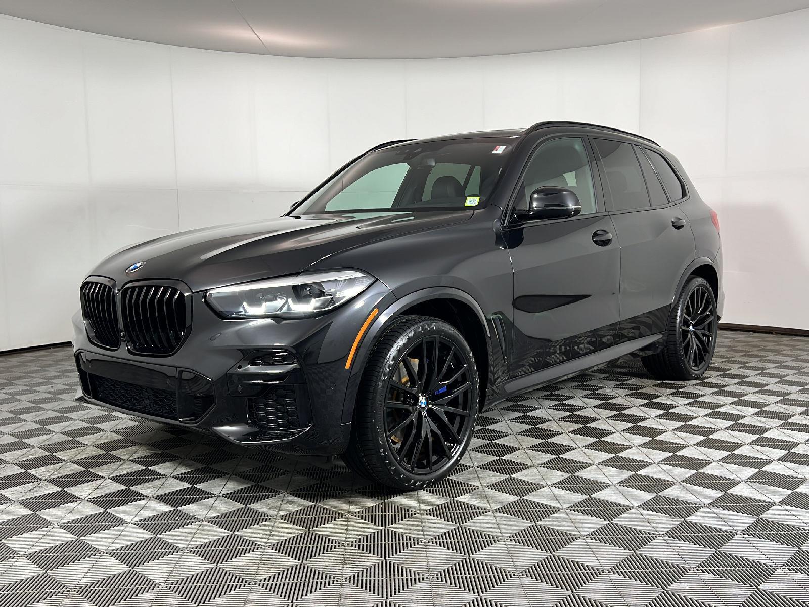 Used 2023 Black Sapphire Metallic BMW xDrive40i image 12