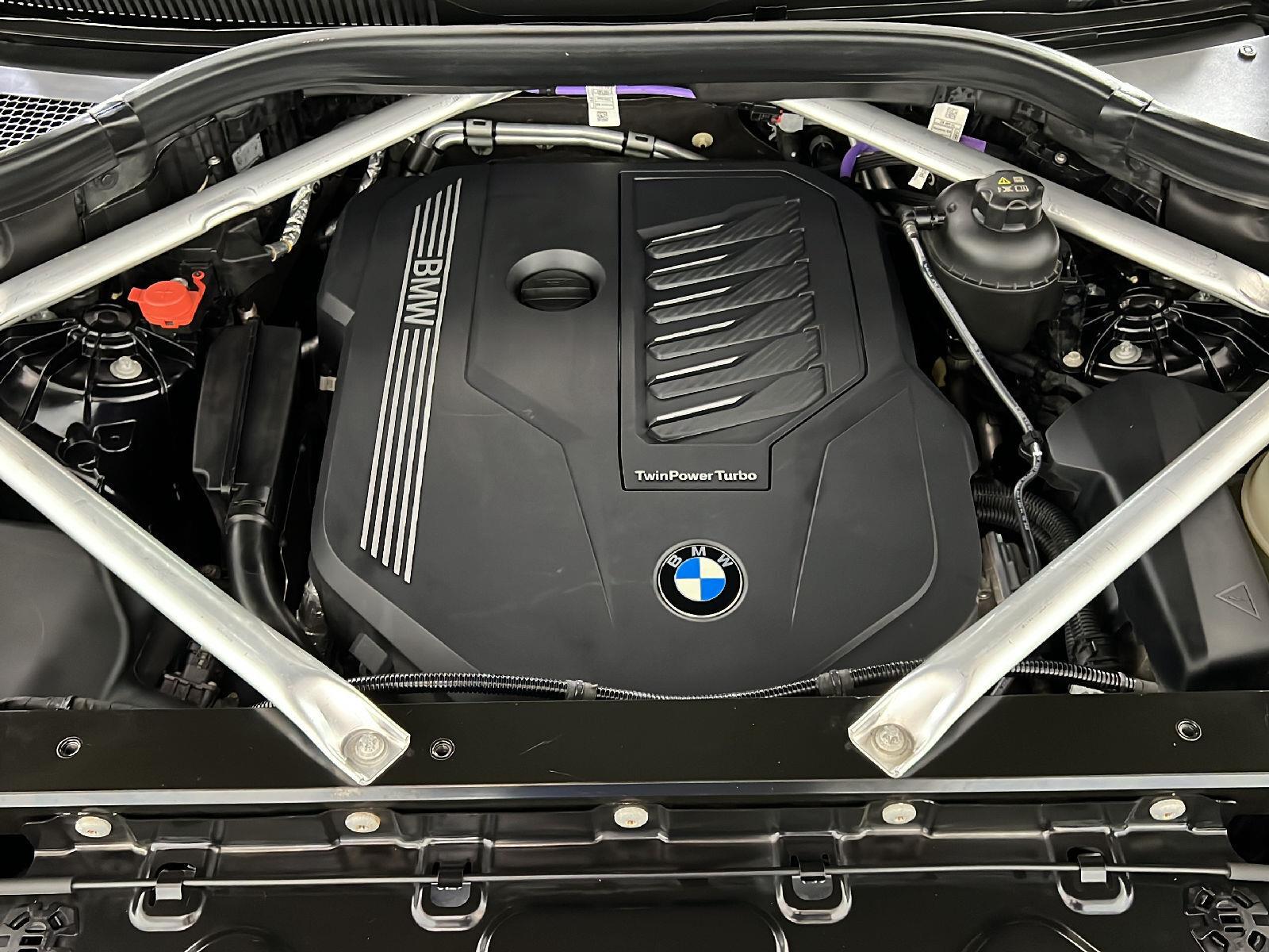Used 2023 Black Sapphire Metallic BMW xDrive40i image 24
