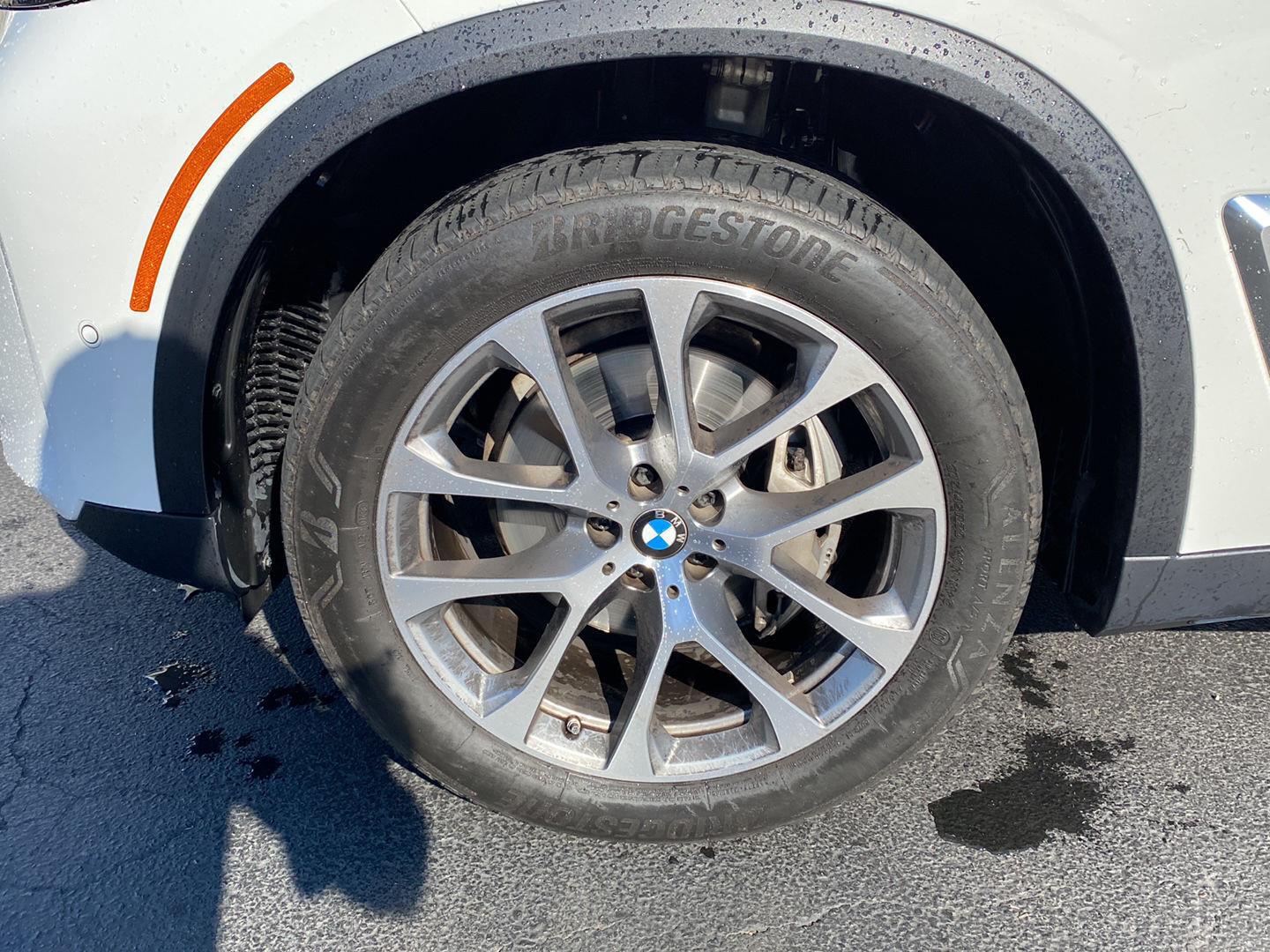 Certified Used 2024 Wh Bmw  image 9