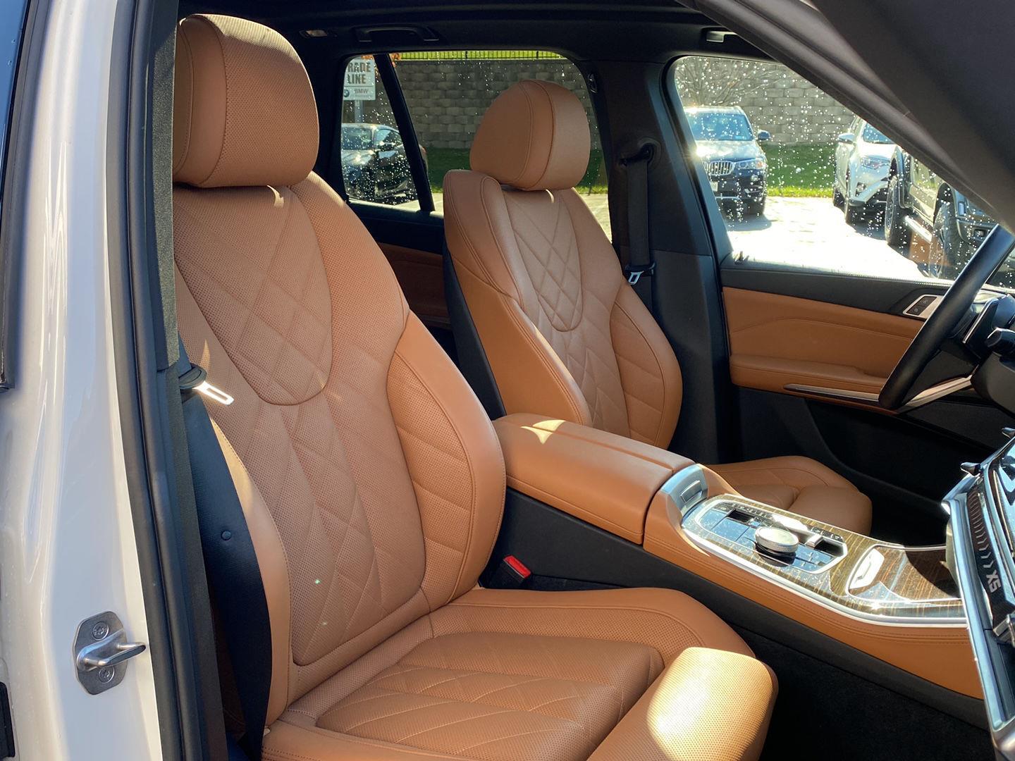 Certified Used 2024 Wh Bmw  image 20