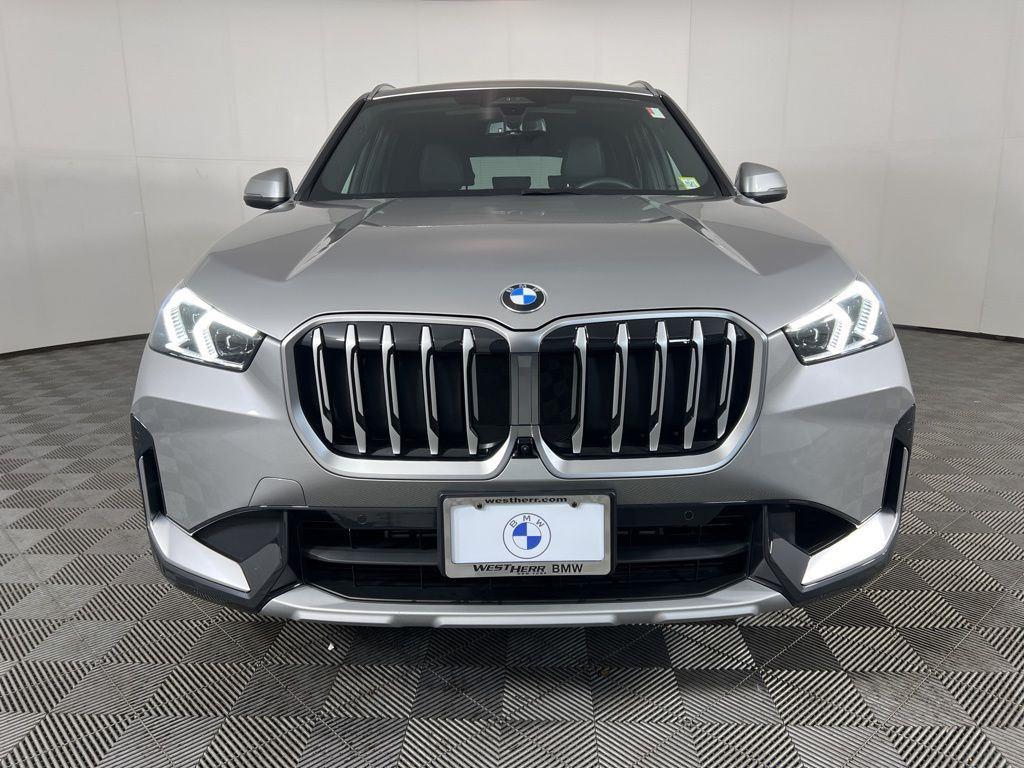 New 2026 Silver Metallic BMW xDrive28i image 12