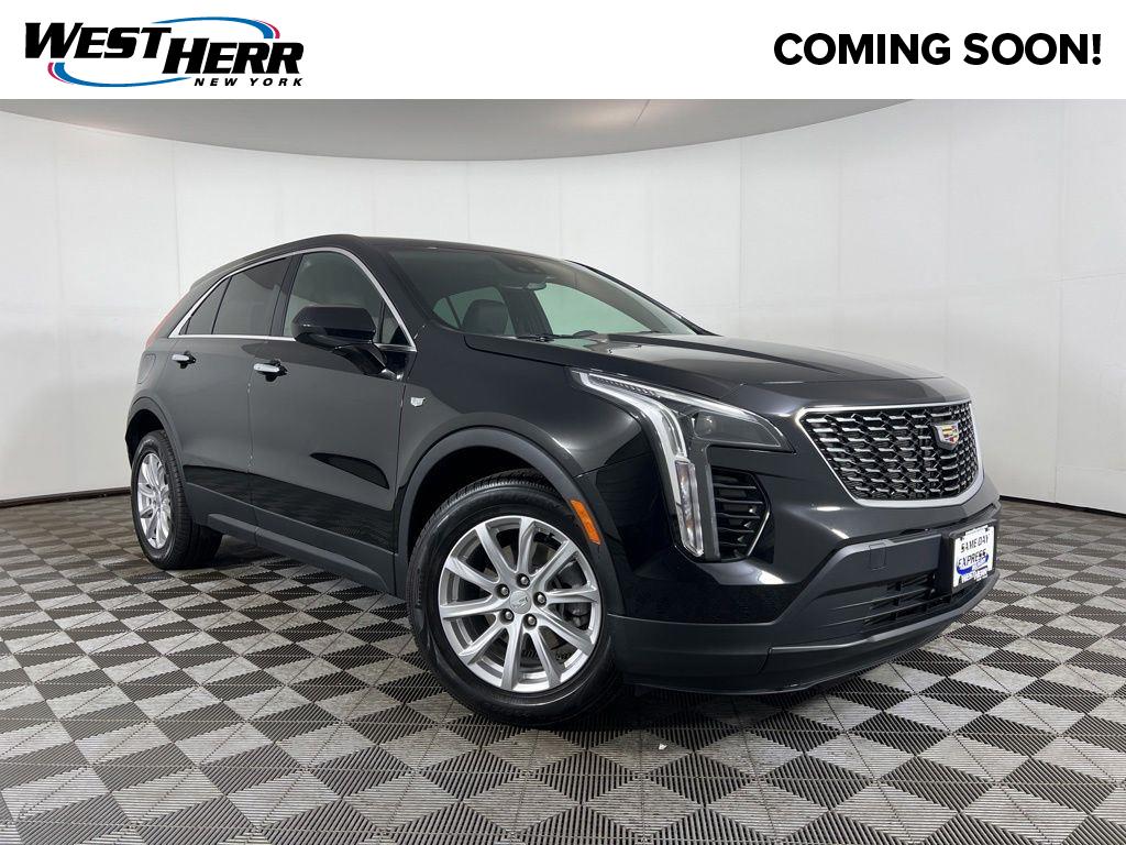  2023 Cadillac XT4 Luxury FWD   