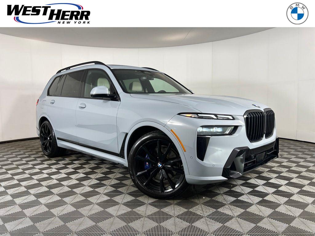 Gray Metallic 2023 BMW X7 xDrive40i AWD SUV / Crossover All-Wheel Drive 8-Speed Automatic