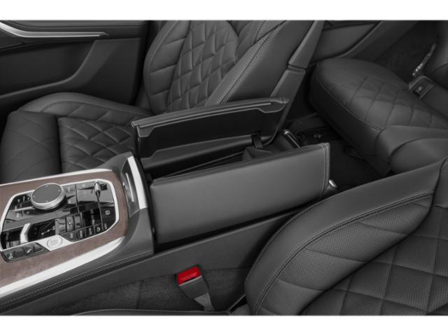 New 2026 Alpine White BMW xDrive40i image 9