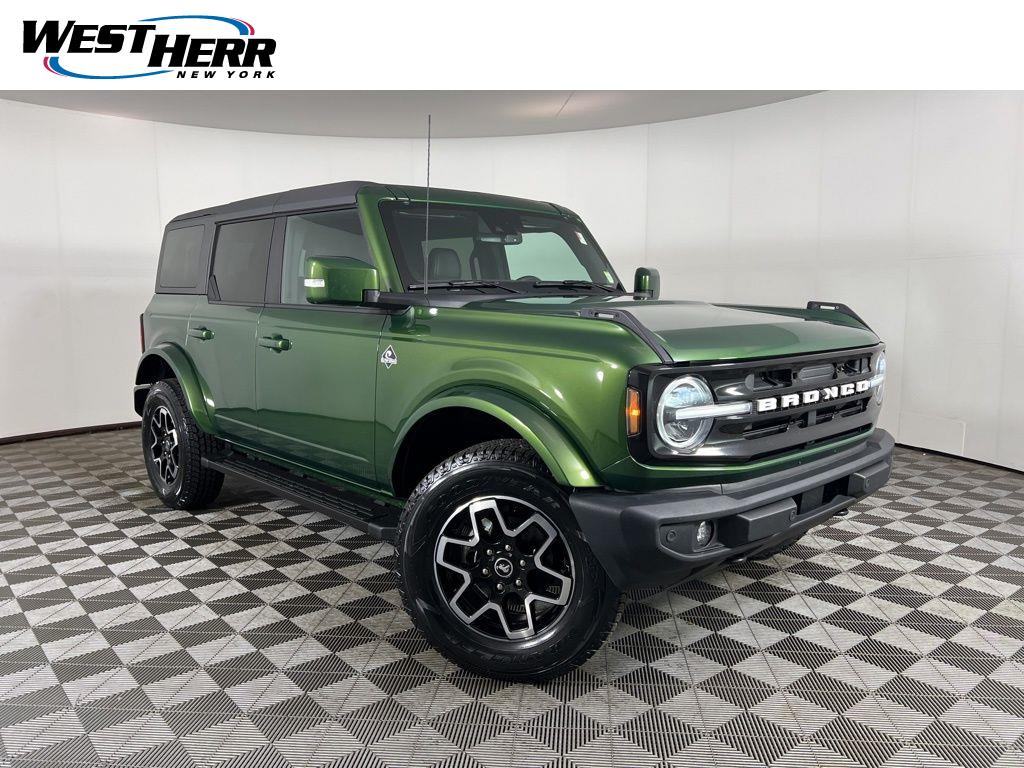 2023 Ford Bronco Outer Banks 4-Door 4WD