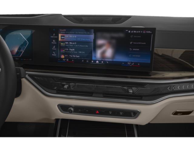 New 2027 Mineral White Metallic BMW xDrive40i image 5