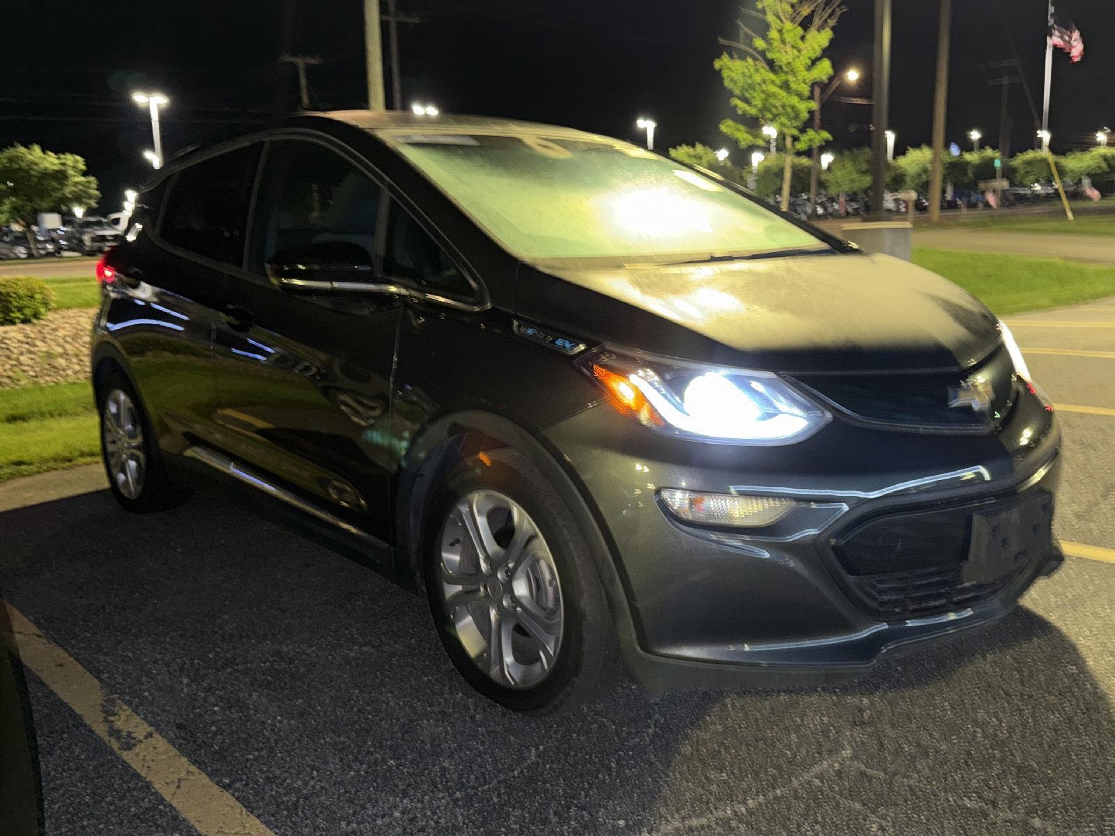 2017 Chevrolet Bolt EV LT Auto's photo