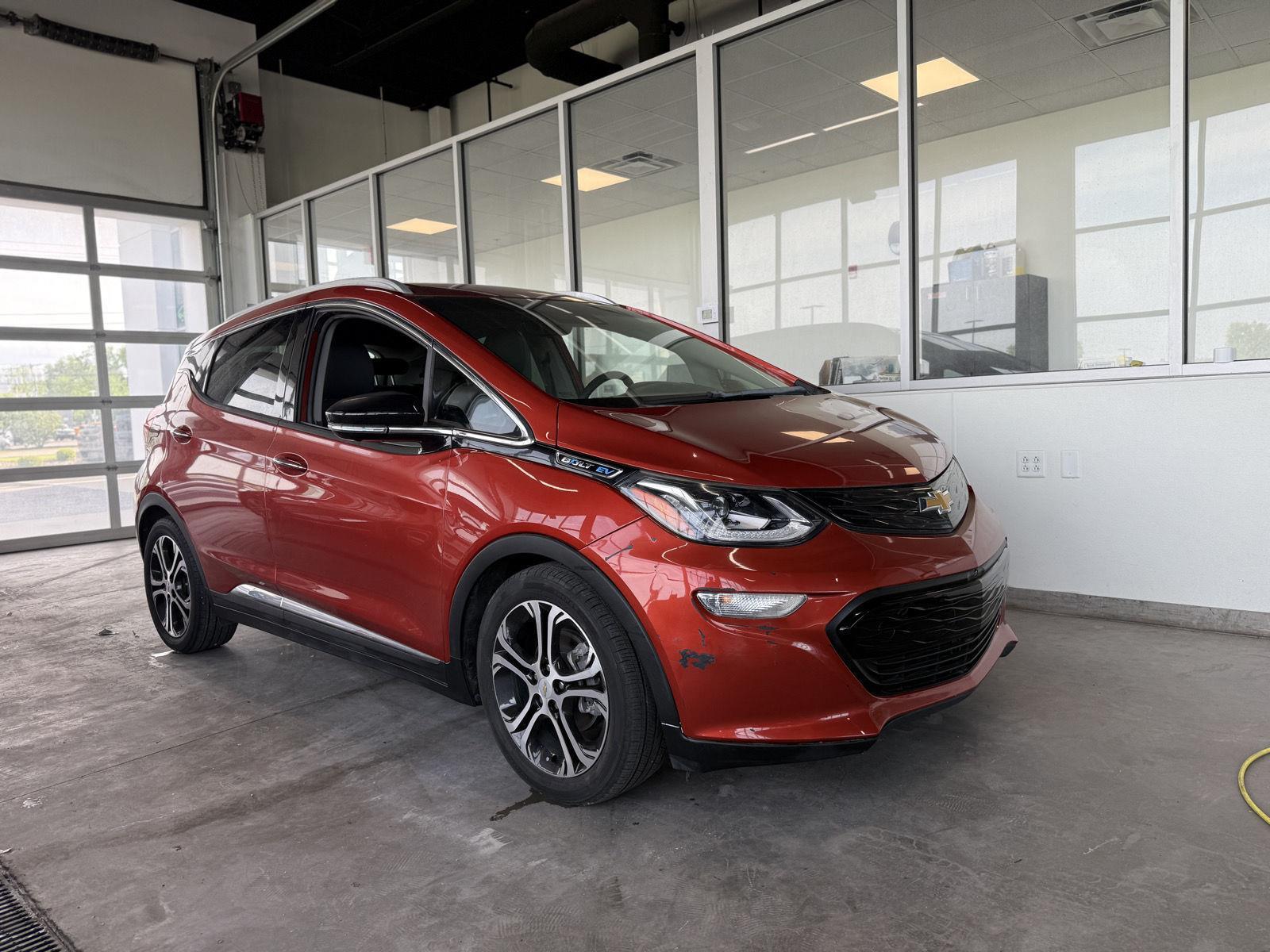 Cayenne Orange Metallic 2020 Chevrolet Bolt EV Premier FWD Wagon Front-Wheel Drive Automatic